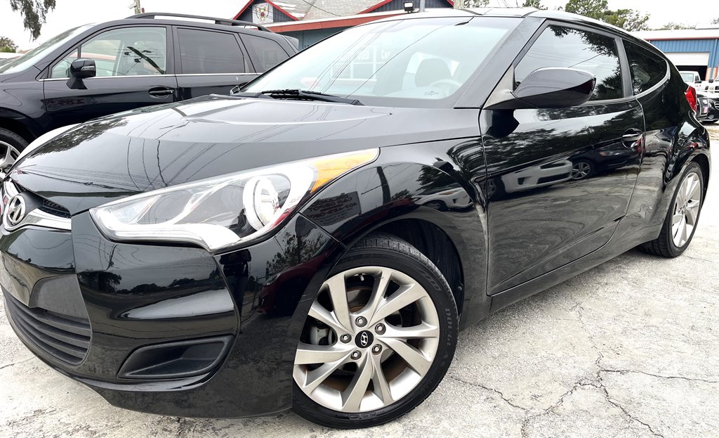 2016 Hyundai Veloster Base