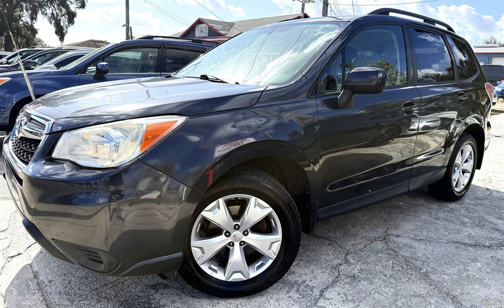 2014 Subaru Forester i Premium's photo