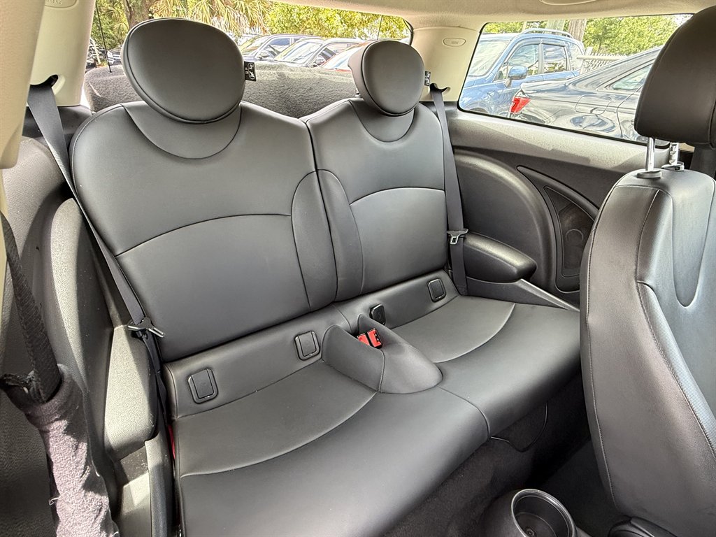2013 MINI Cooper Base - Photo 15