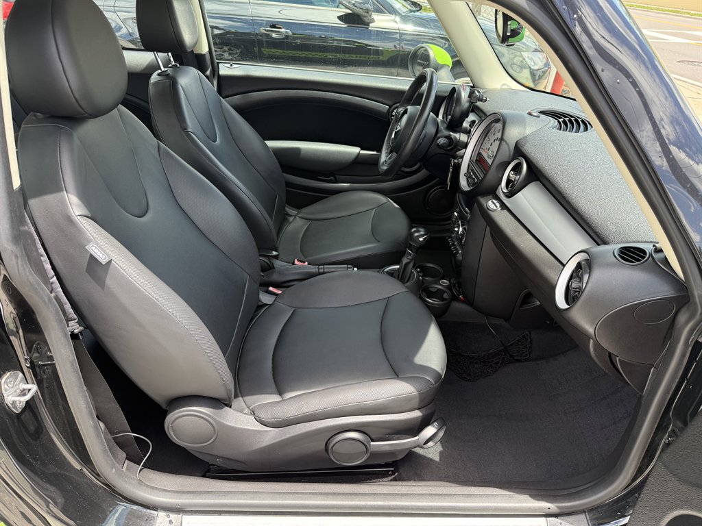 2013 MINI Cooper Base - Photo 13